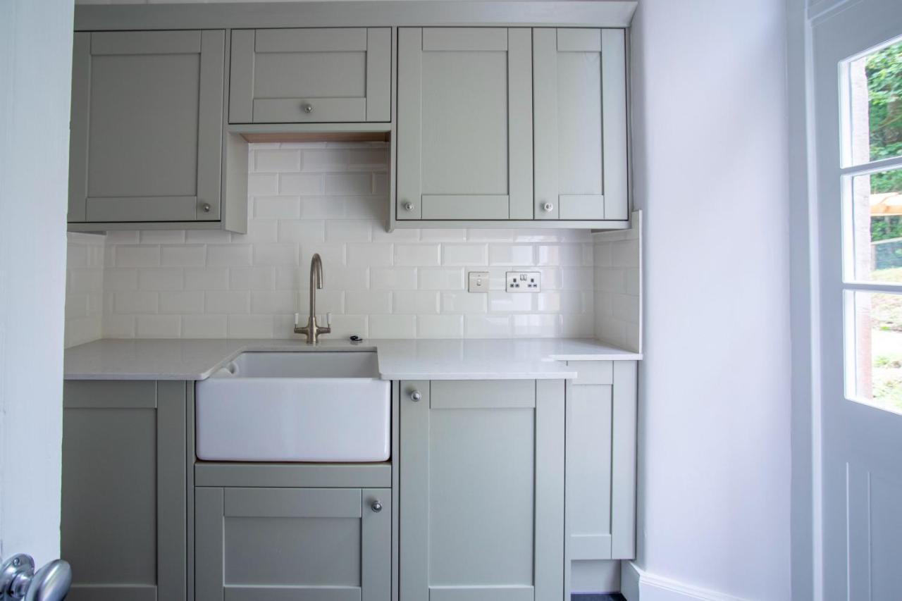 Laundry Cottage: Drumlanrig Castle Thornhill  Exterior photo