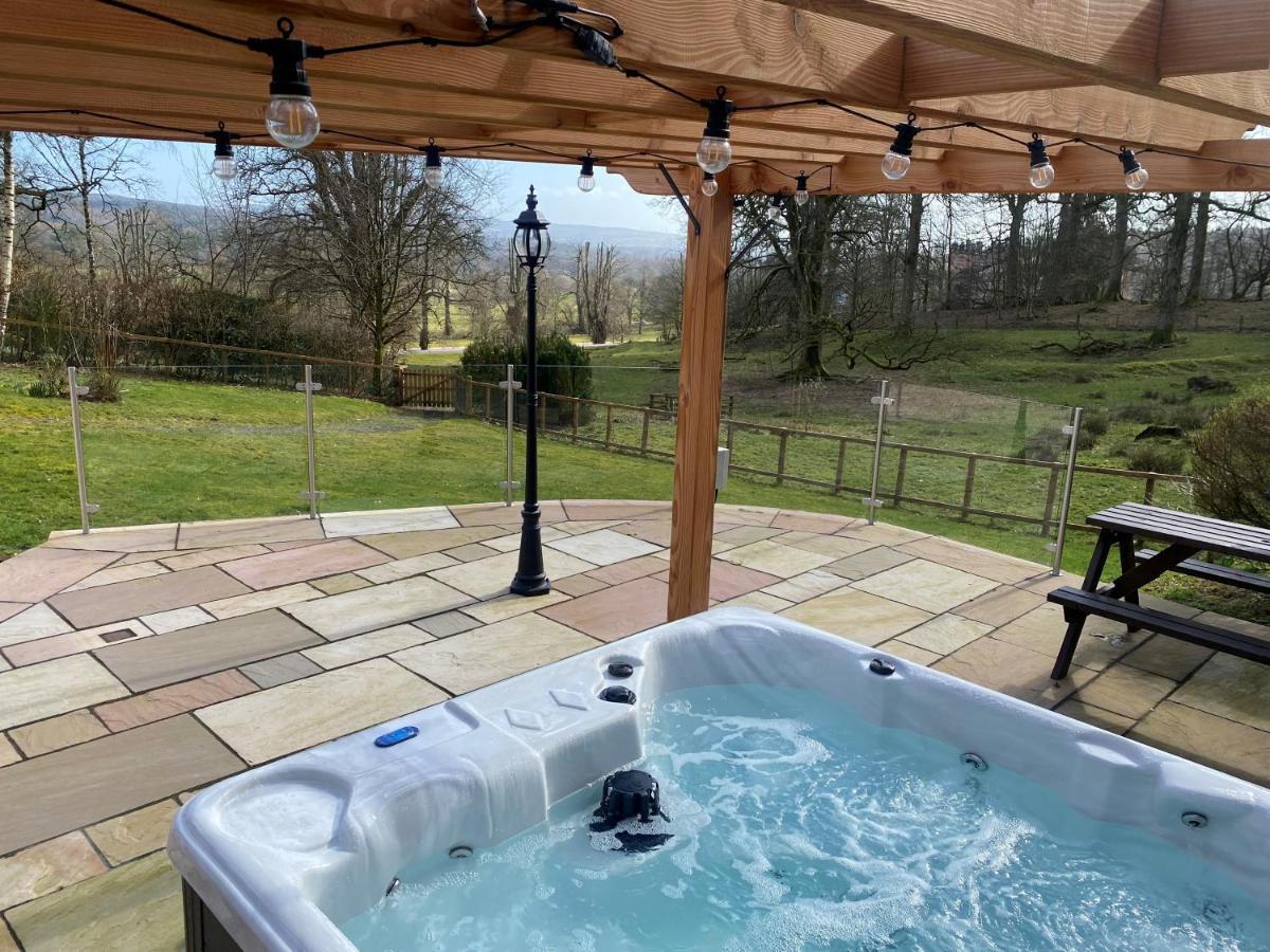 Laundry Cottage: Drumlanrig Castle Thornhill  Exterior photo